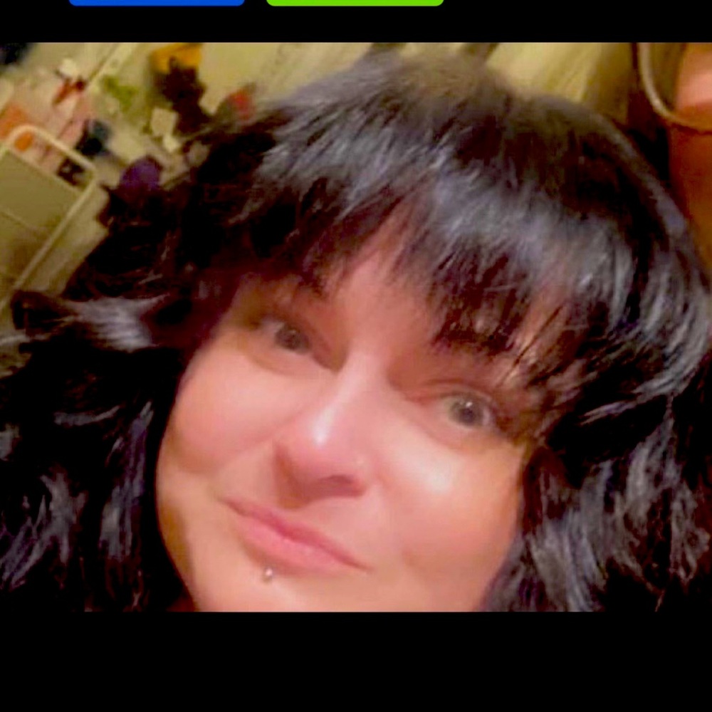 Meet your Posher, Brandi